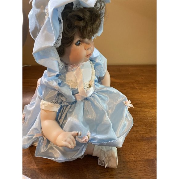 World Gallery Kimberly Ann COA no box - Picture 7 of 7